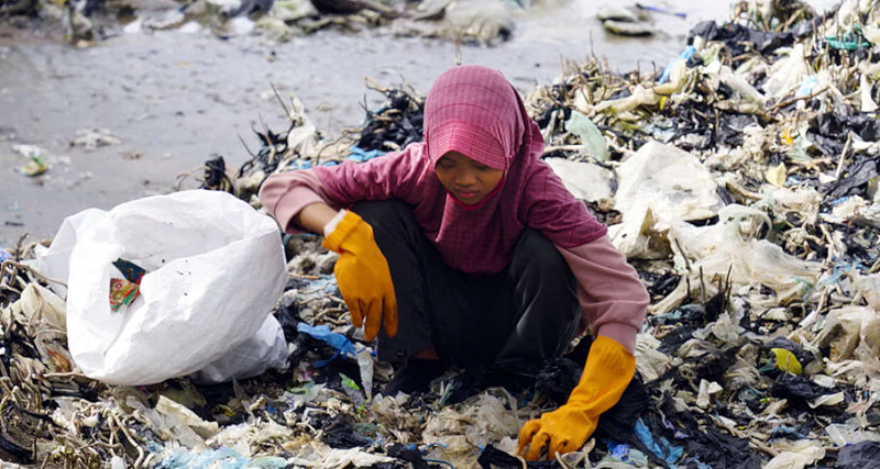 Voices from the Field explain how they fight against the plastic waste crisis 